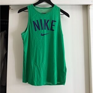 Nike NWOT Women’s Green Dri-Fit Tank Top